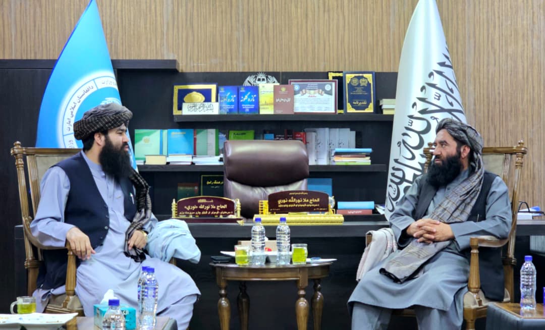 وزیر امور سرحدات، اقوام و قبایل با بزرگان قومی ولایت میدان وردک دیدار نمود