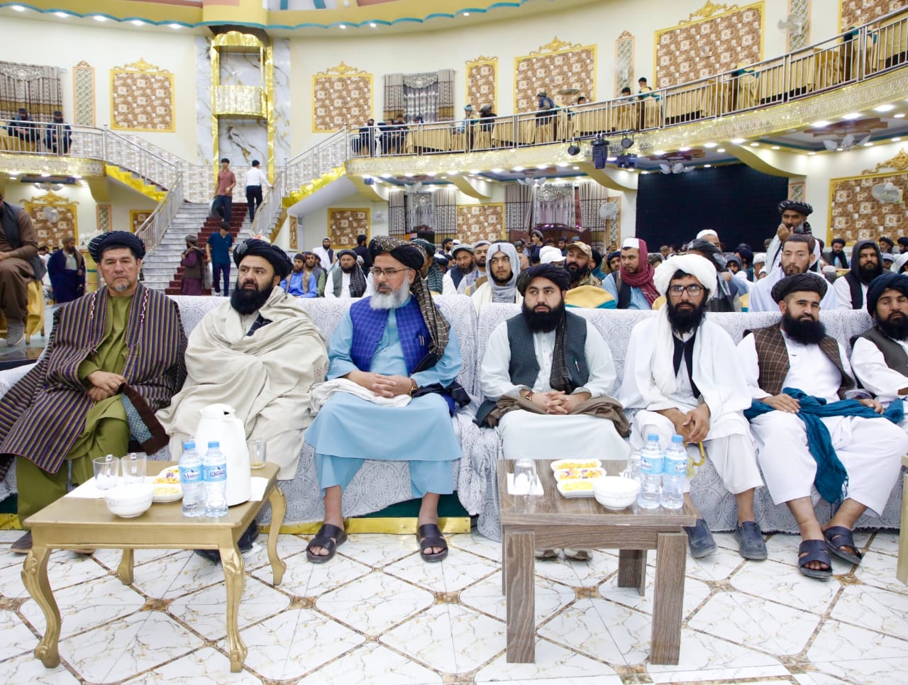 جوزجان کې د عامو خلکو او مسؤلينو ترمنځ د اسلامي نظام تر چتر لاندې د شريعت د نفاذ او همغږۍ غونډه