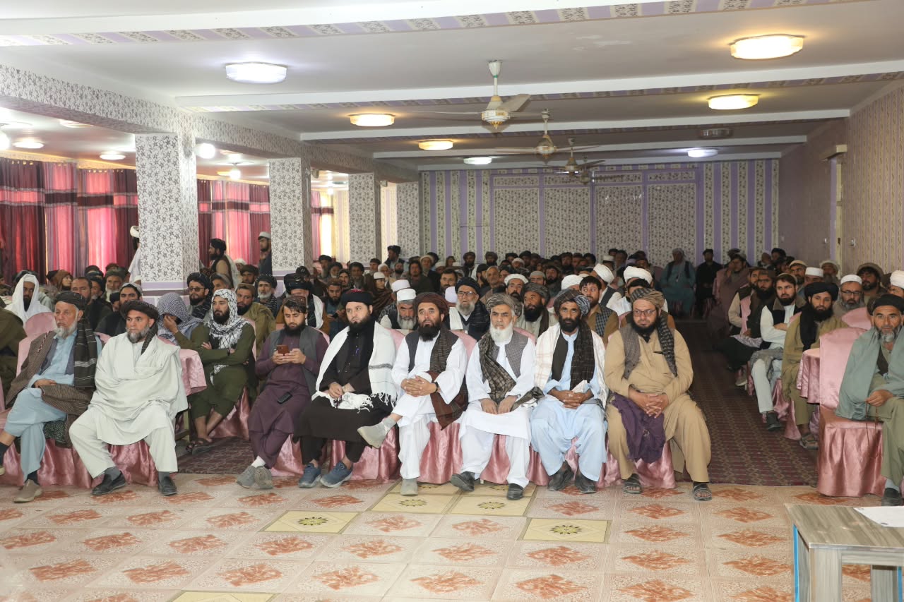 کندز کې د شریعت د نفاذ او ولسي همغږۍ په موخه غونډه وشوه